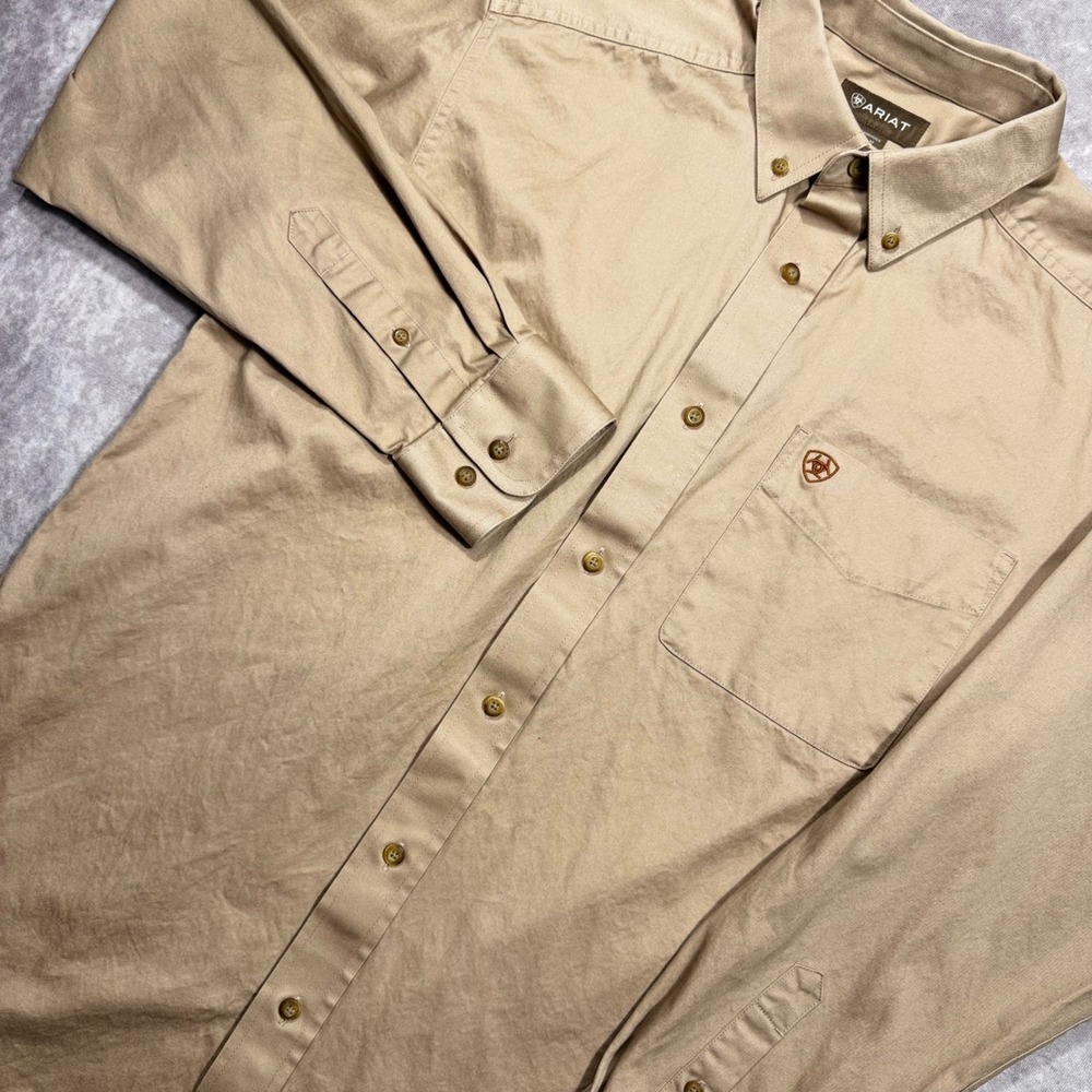 Ariat Mens Solid Twill Classic Long Sleeve Shirt Khaki Tan 10000505 Size M
